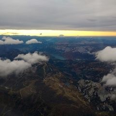 Flugwegposition um 15:12:06: Aufgenommen in der Nähe von Pürgg-Trautenfels, Österreich in 3572 Meter